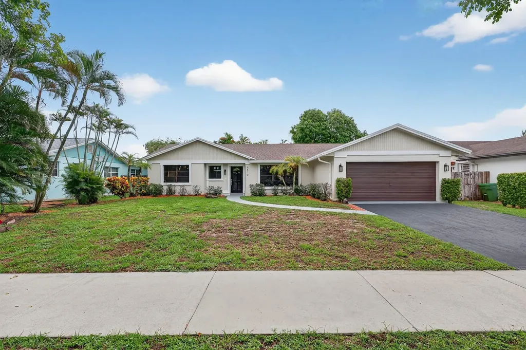 5830 SW 120th Avenue Cooper City FL 33330