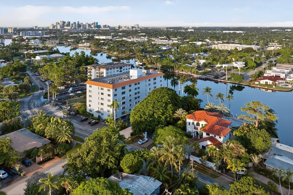 1881 Middle River Drive Fort Lauderdale FL 33305