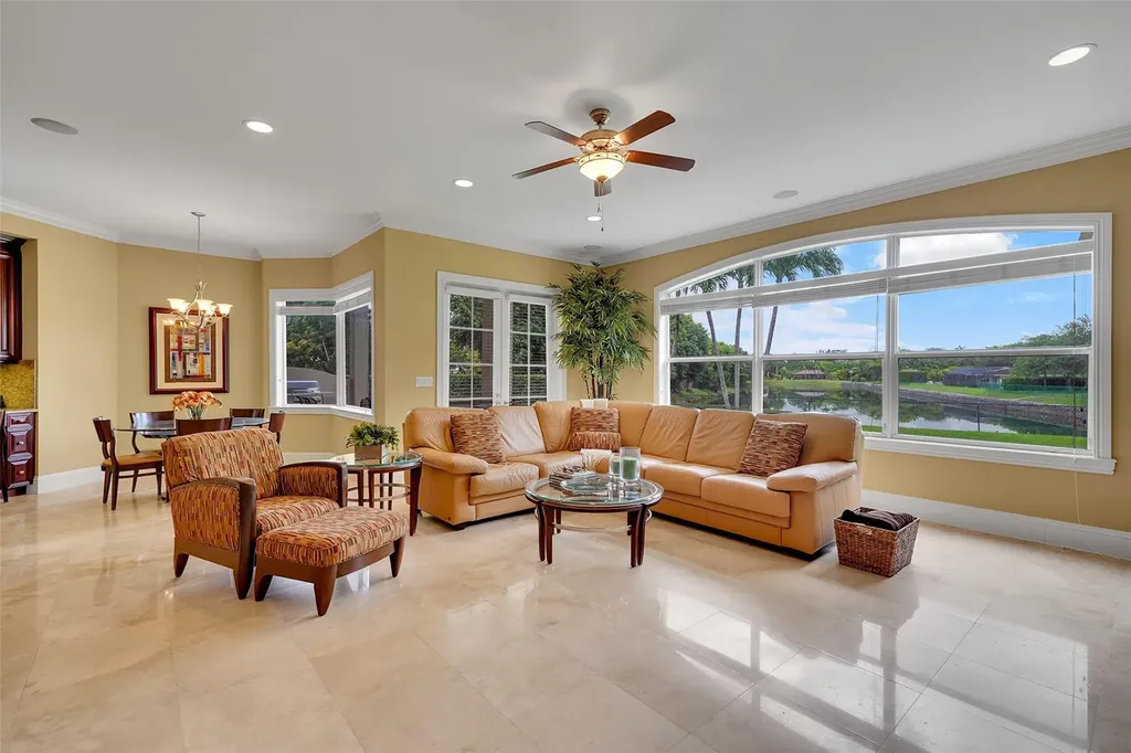 11001 SW 75th Court Pinecrest FL 33156