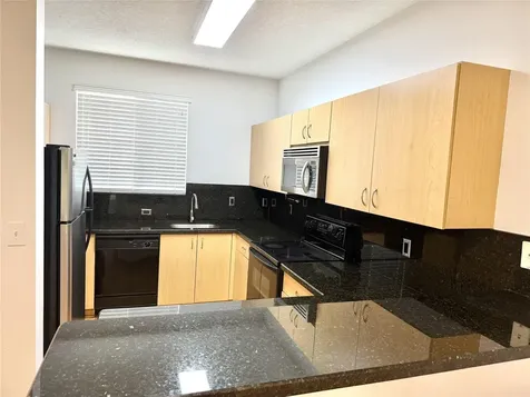 4854 NW 58th Manor Coconut Creek FL 33073