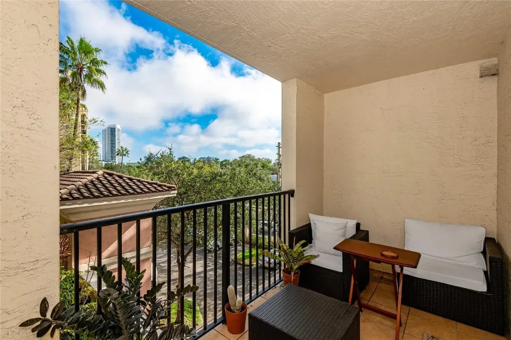 520 SE 5th Avenue Fort Lauderdale FL 33301