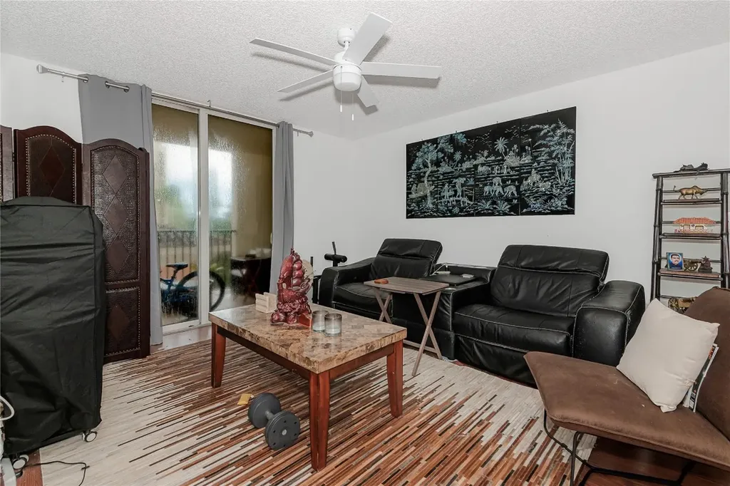 520 SE 5th Avenue Fort Lauderdale FL 33301