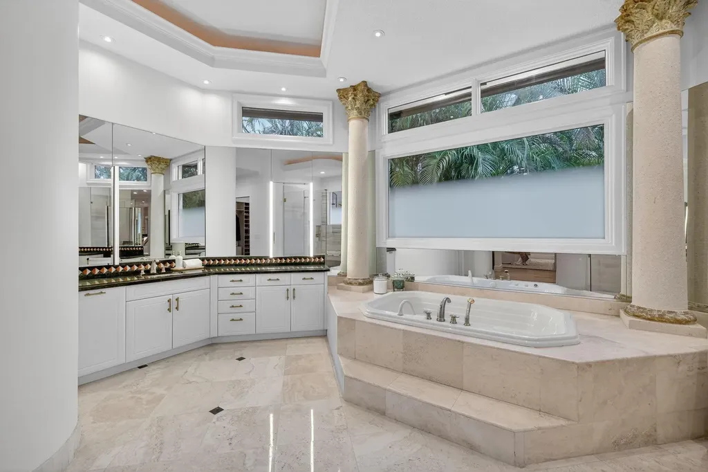 1518 E Lake Drive Fort Lauderdale FL 33316