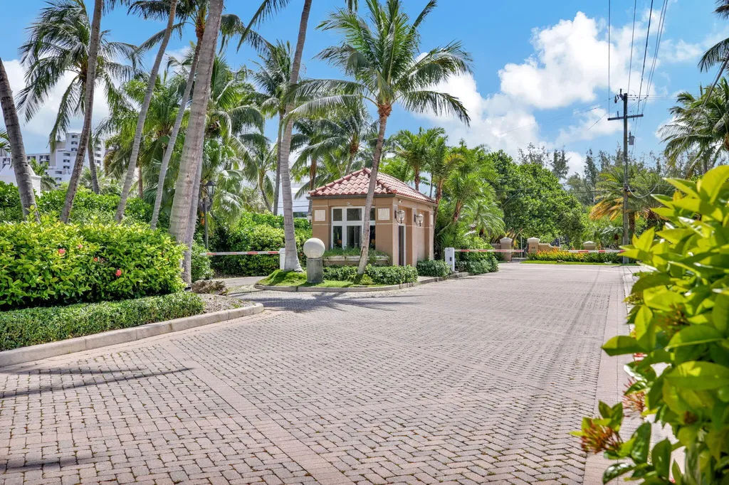 1518 E Lake Drive Fort Lauderdale FL 33316