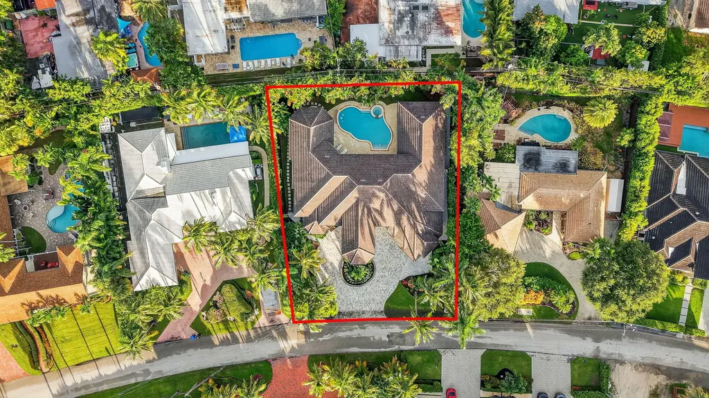 1518 E Lake Drive Fort Lauderdale FL 33316