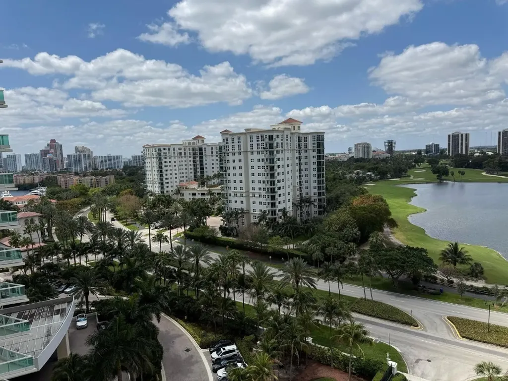 20185 E Country Club Drive Aventura FL 33180