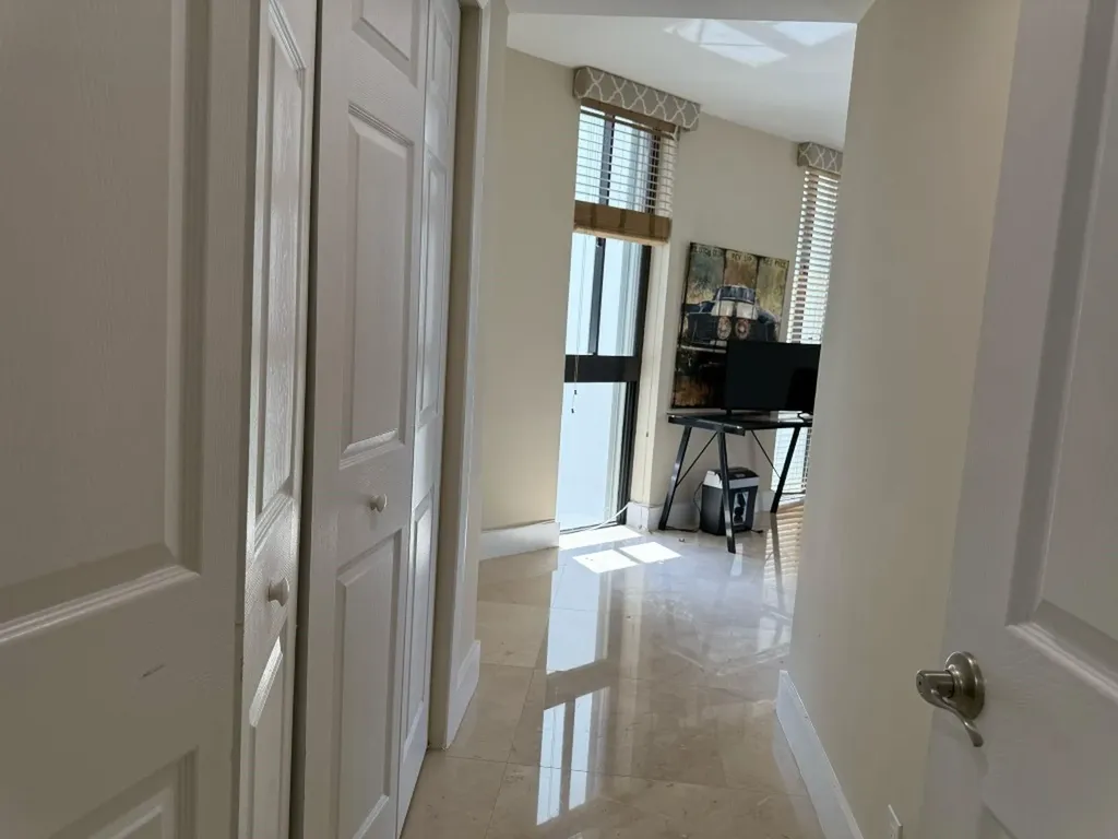 20185 E Country Club Drive Aventura FL 33180