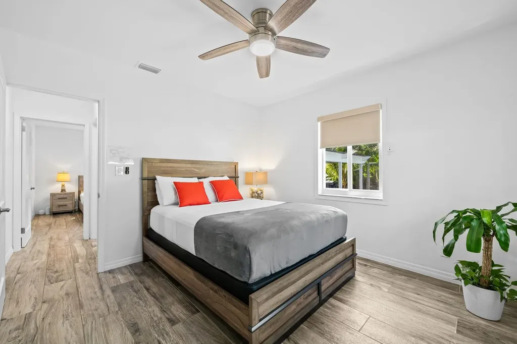 1300 SW 17th Street Fort Lauderdale FL 33315