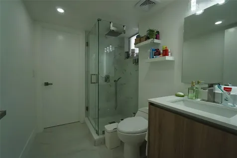 6941 Carlyle Avenue Miami Beach FL 33141