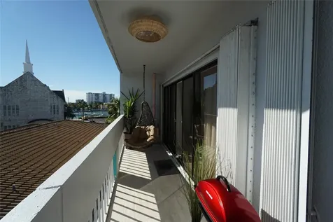 6941 Carlyle Avenue Miami Beach FL 33141