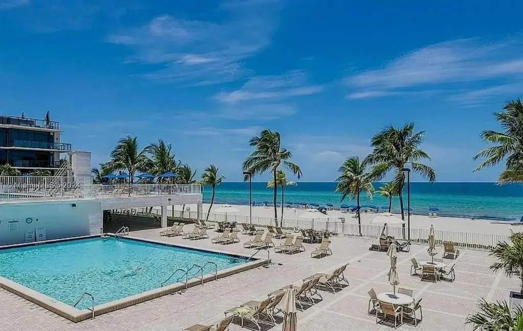 2301 S Ocean Drive Hollywood FL 33019