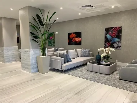 2301 S Ocean Drive Hollywood FL 33019