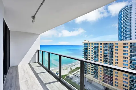 2301 S Ocean Drive Hollywood FL 33019