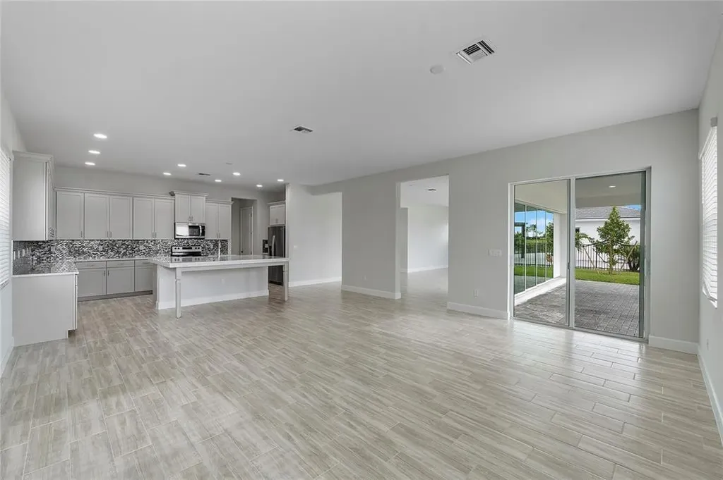 5217 Liberty Lane Westlake FL 33470