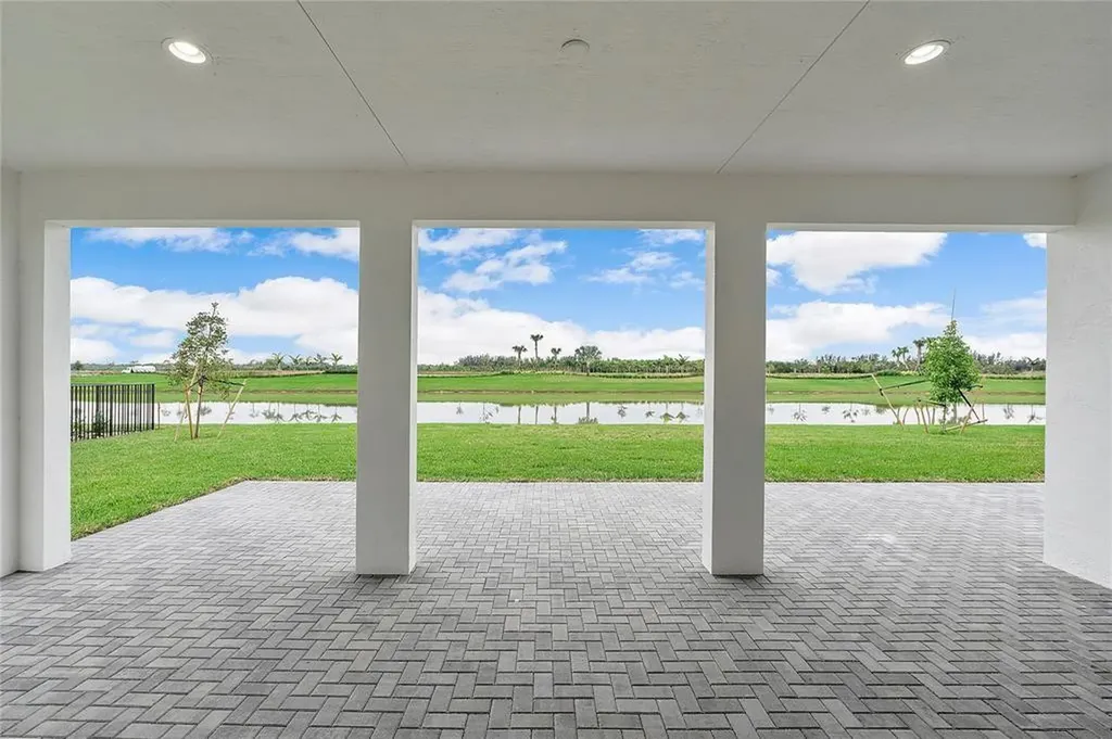 5217 Liberty Lane Westlake FL 33470