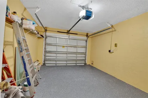 7527 SW 7th Place North Lauderdale FL 33068