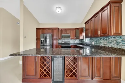 7527 SW 7th Place North Lauderdale FL 33068