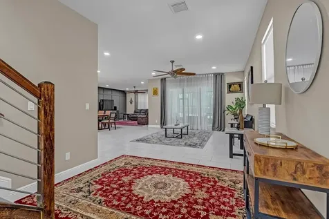 6091 Yerba Buena Court Lake Worth FL 33467