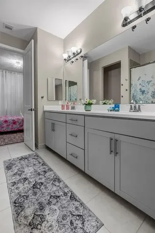 6091 Yerba Buena Court Lake Worth FL 33467