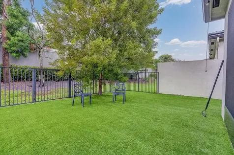 6091 Yerba Buena Court Lake Worth FL 33467