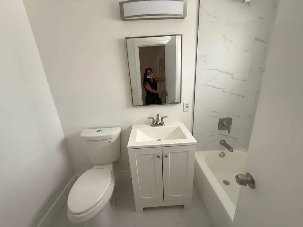 811 E Broward Boulevard Fort Lauderdale FL 33301