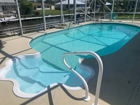 158 NE Twylite Terrace Port St Lucie FL 34983
