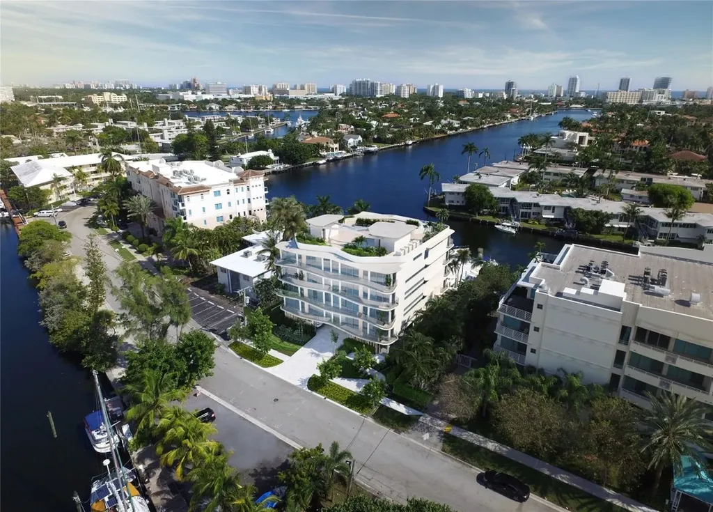 500 Hendricks Isle Fort Lauderdale FL 33301