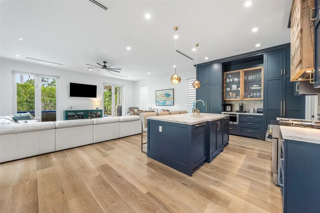 217 SE 16th Avenue Fort Lauderdale FL 33301