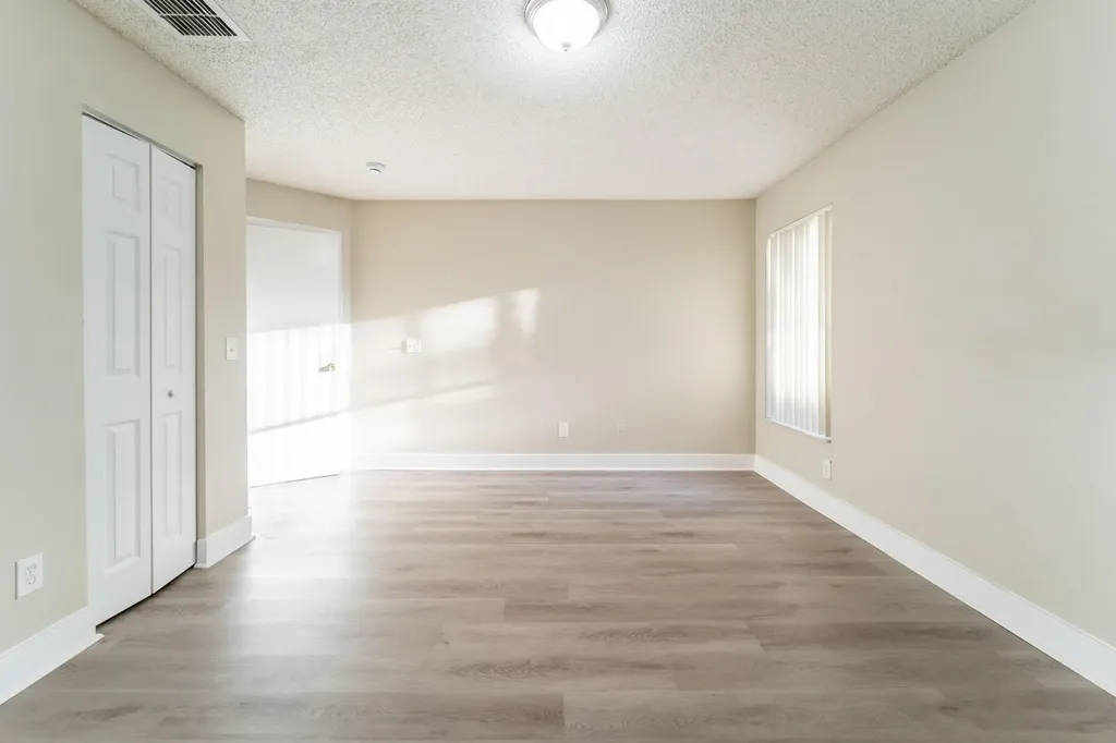 9220 Arborwood Circle Davie FL 33328