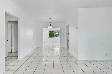 6800 NW 74th Place Tamarac FL 33321