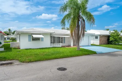 6800 NW 74th Place Tamarac FL 33321