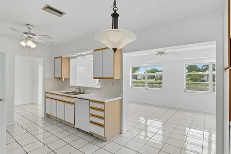 6800 NW 74th Place Tamarac FL 33321