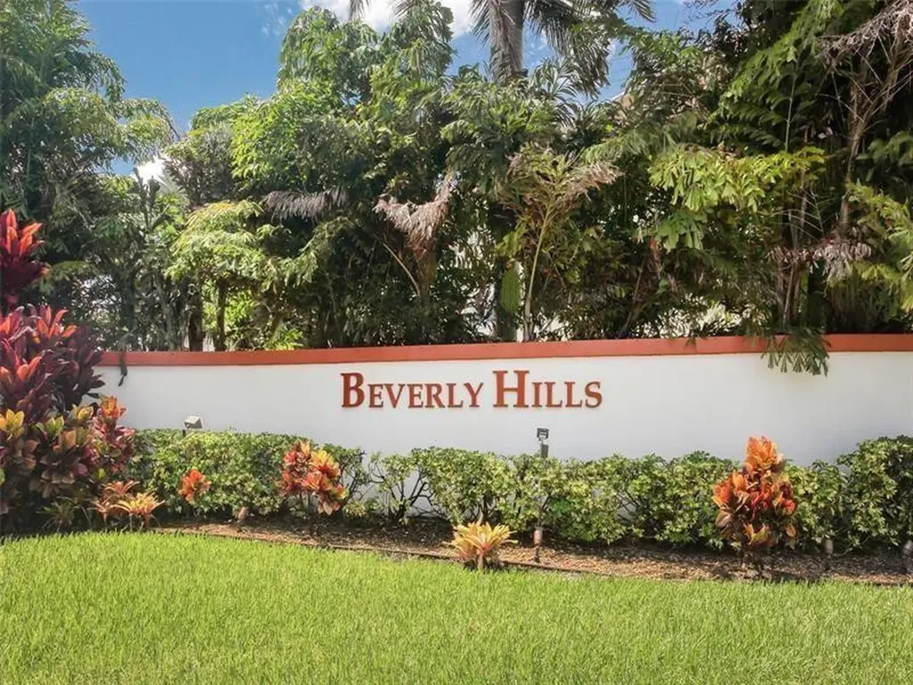 5300 Washington Street Hollywood FL 33021