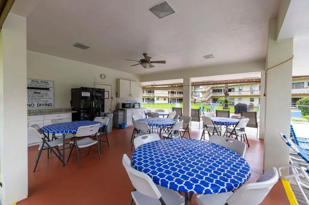 5300 Washington Street Hollywood FL 33021
