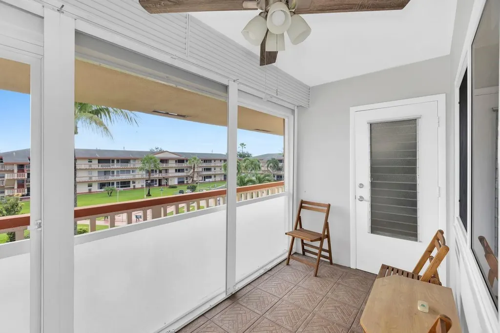 5300 Washington Street Hollywood FL 33021