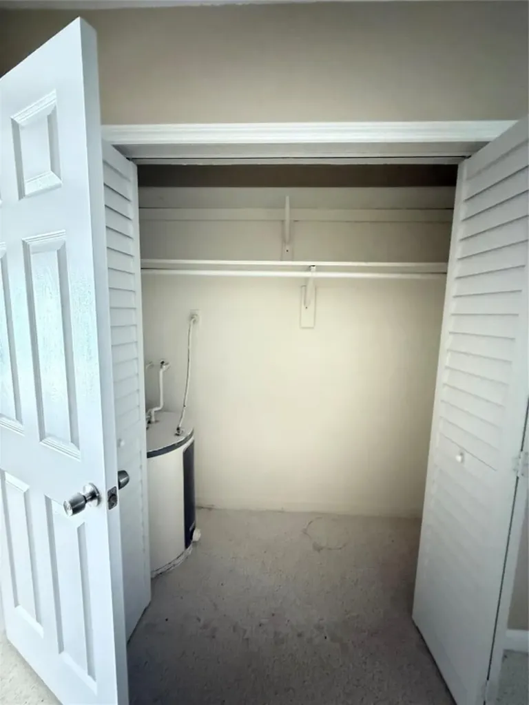 835 NE 18th Court Fort Lauderdale FL 33305