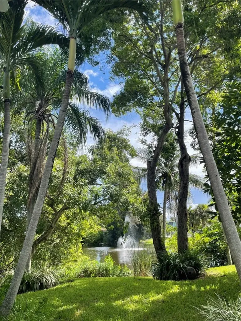 1440 SE 10th Avenue Fort Lauderdale FL 33316