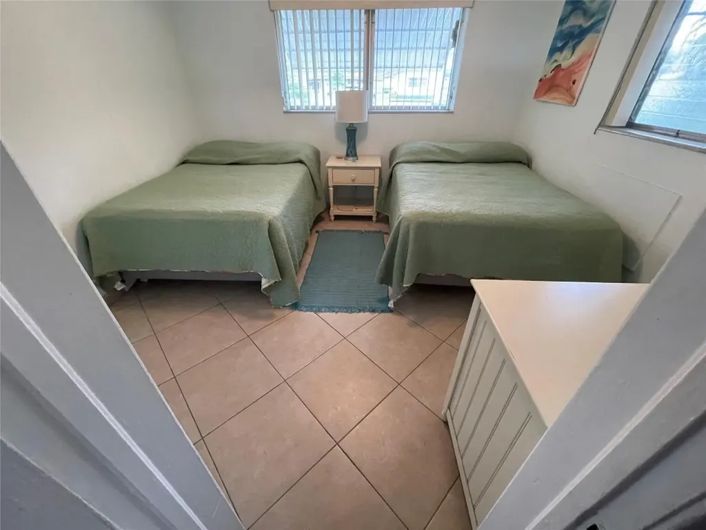 1440 SE 10th Avenue Fort Lauderdale FL 33316