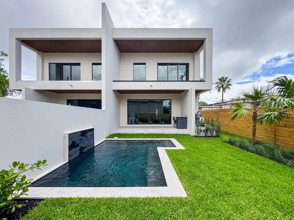 1321 NE 14th Avenue Fort Lauderdale FL 33316