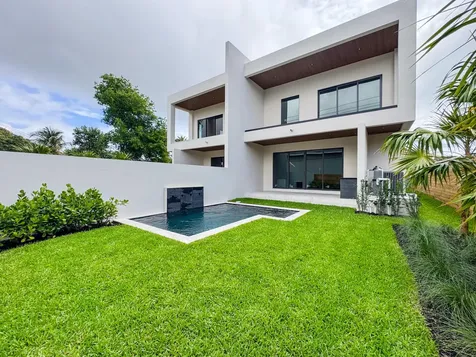 1321 NE 14th Avenue Fort Lauderdale FL 33316