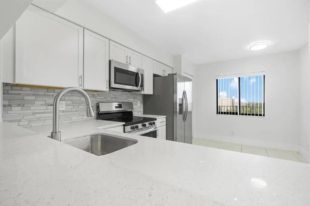 2200 S Cypress Bend Drive Pompano Beach FL 33069