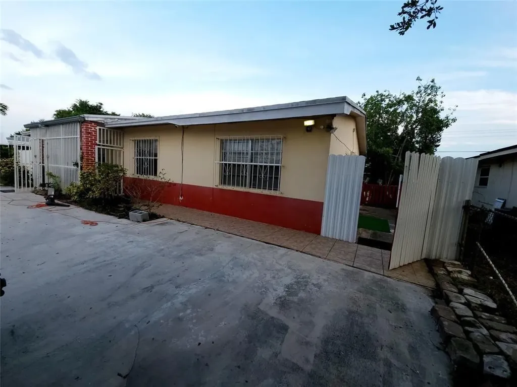 3962 NW 170th Street Miami Gardens FL 33055