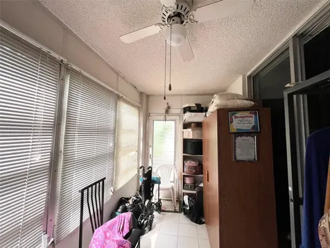 2650 NW 49th Avenue Lauderdale Lakes FL 33313