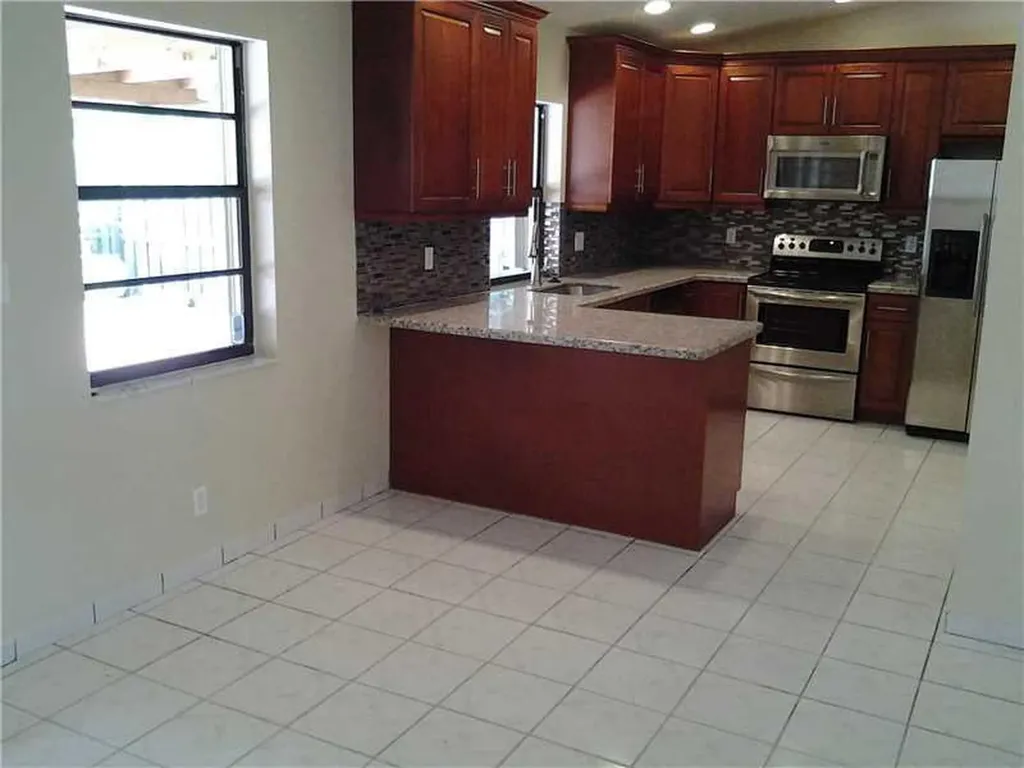 9620 NW 42nd Court Sunrise FL 33351