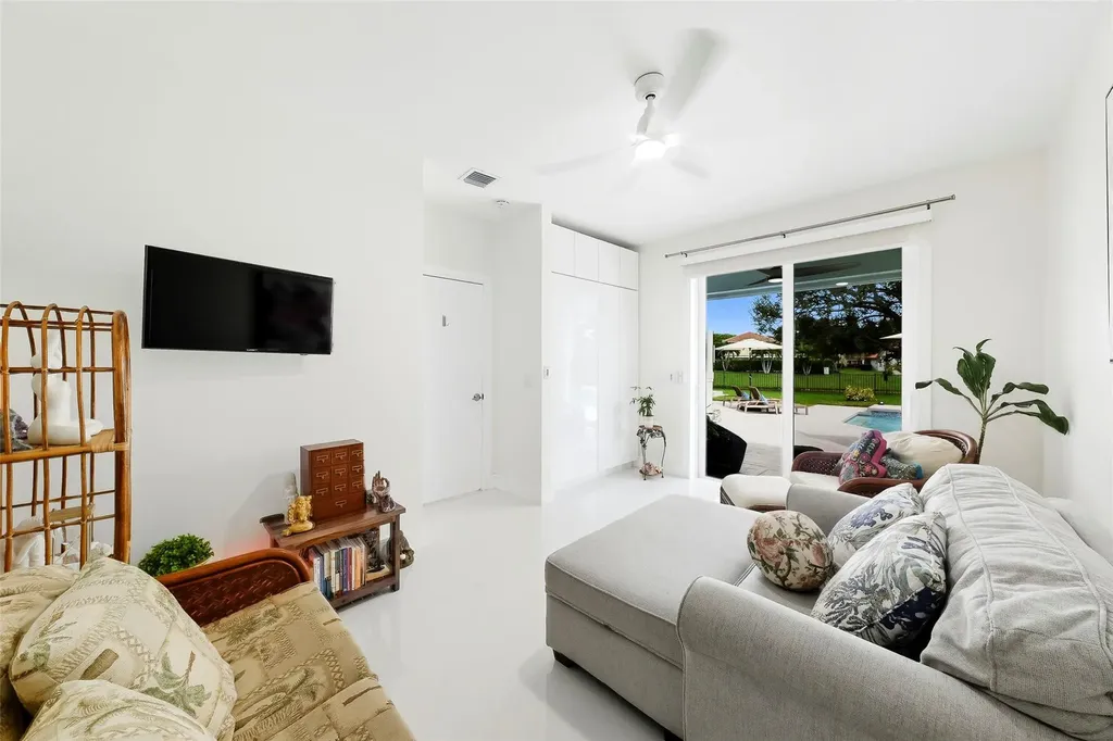 10038 Vestal Place Coral Springs FL 33071