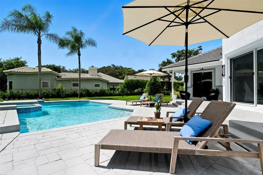 10038 Vestal Place Coral Springs FL 33071