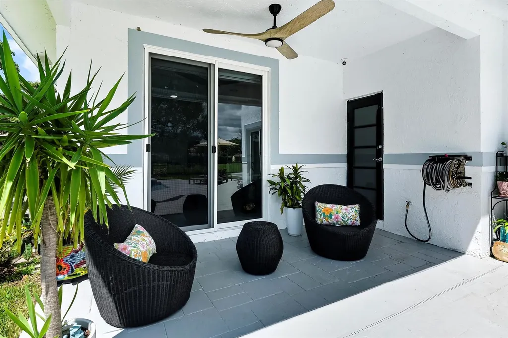 10038 Vestal Place Coral Springs FL 33071