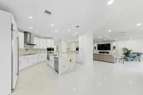 10038 Vestal Place Coral Springs FL 33071