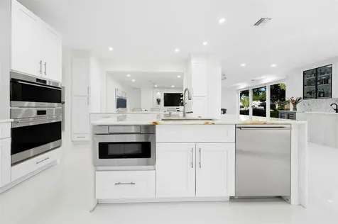 10038 Vestal Place Coral Springs FL 33071