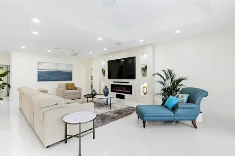 10038 Vestal Place Coral Springs FL 33071